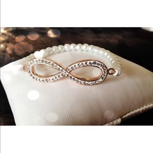 Rose Gold Plated Infinity Bracelet NWOT White